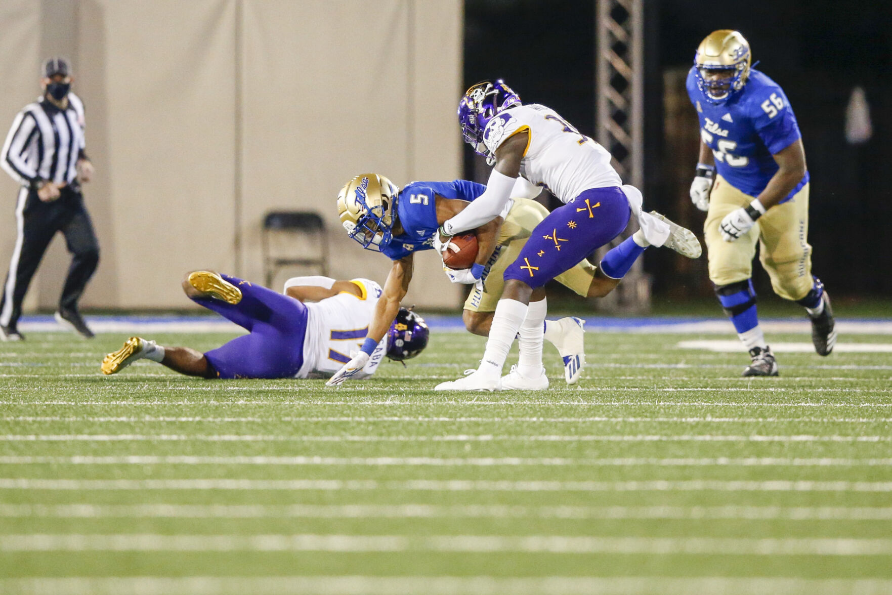 Tulsa Golden Hurricane vs East Carolina Pirates